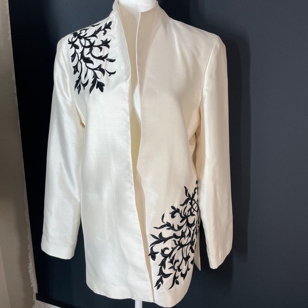 Victor Costa Occasion 100% Silk Beaded Embroidered Evening Jacket Ivory Black Sm
